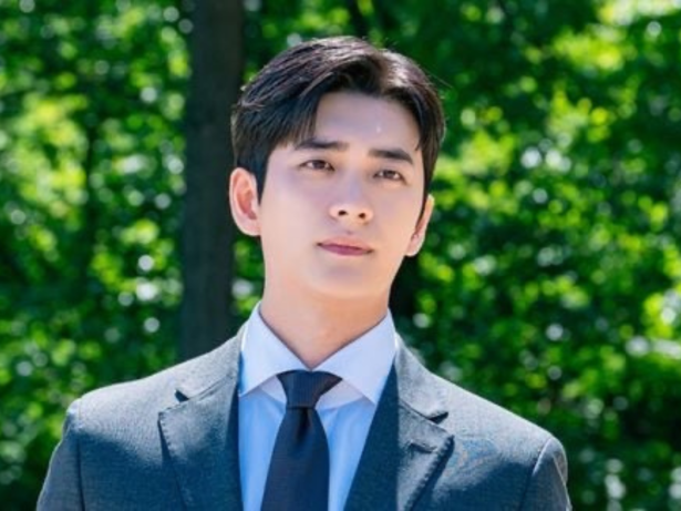De malas prontas para o Brasil, Kang Tae Oh comenta sobre carreira e carinho pelos fãs brasileiros