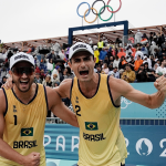 Dupla brasileira estreia com vitória contra marroquinos no vôlei de praia