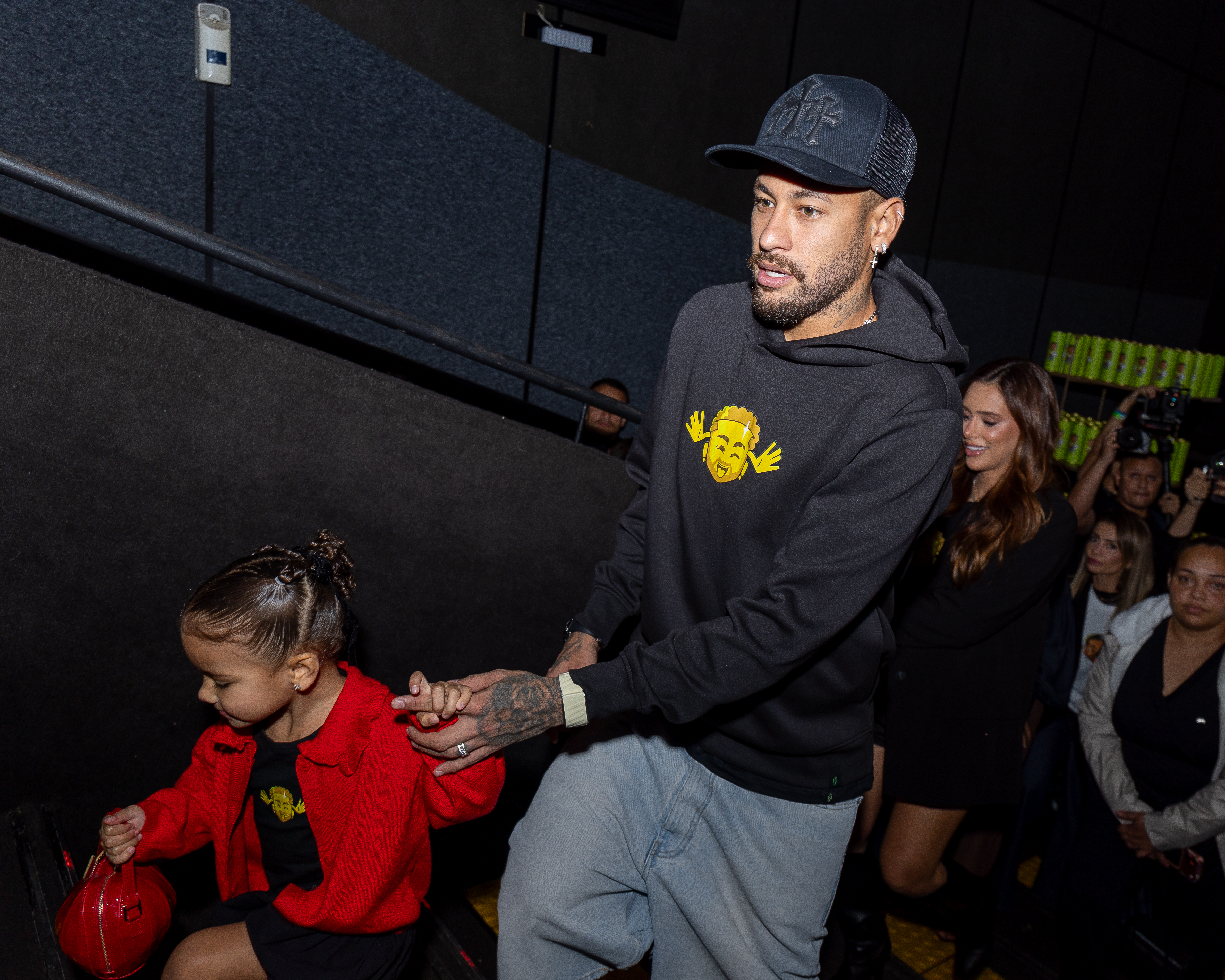 Neymar convidou amigos e família para premiere da animação "Ney Ney" / Fotos: Divulgação NR Sports