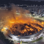 Incêndio destrói teto do velódromo dos jogos do Rio de 2016