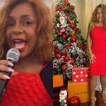 Animada pra caramba, Cariúcha agita ceia de Natal e solta a voz no karaokê