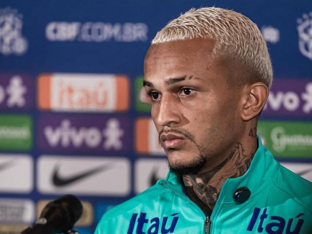 Mais um corte? Wesley sente a coxa e pode desfalcar Seleção Brasileira contra a Bolívia