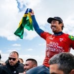 WSL: Yago Dora garante liderança no ranking do Circuito Mundial e rival é eliminado
