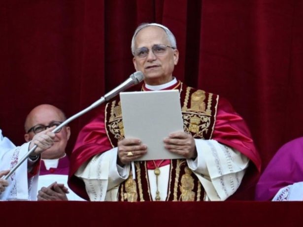 “A paz esteja com todos vós”: confira primeira benção do Papa Leão XIV