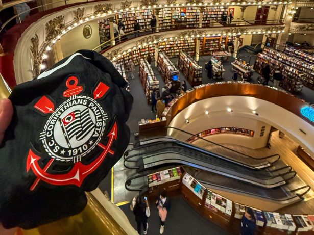 Corinthians encara o Huracán na Argentina com transmissão ao vivo no SBT