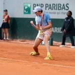 João Fonseca encara antigo algoz em Roland Garros por vaga na próxima fase