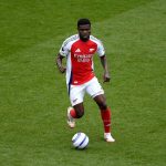 Ex-jogador do Arsenal é acusado de estupro e assédio sexual na Inglaterra
