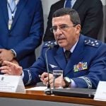 Ex-comandante da FAB revela bastidores no Alvorada e ameaça de prisão a Bolsonaro