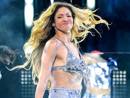 Saiba quanto Shakira faturou com show na final da Copa América