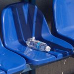 FIFA veta garrafas de água na Copa do Mundo 2026 e provoca onda de críticas de torcedores