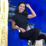 Elize Fleury: a brasileira que ensina técnica vocal das divas pop e conquista o Japão