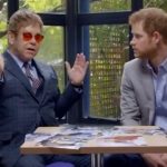 Pedido de dinheiro teria abalado amizade de príncipe Harry e Elton John, diz jornalista