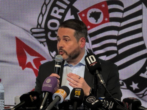 Corinthians: candidato diz que banco irá investir R$ 5,5 bilhões caso eleito. Entenda!