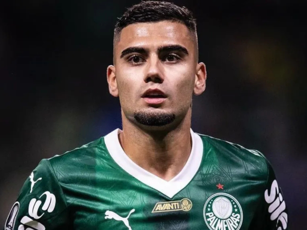 Andreas Pereira provoca Flamengo após ser alvo em publicação: “Preocupados comigo”
