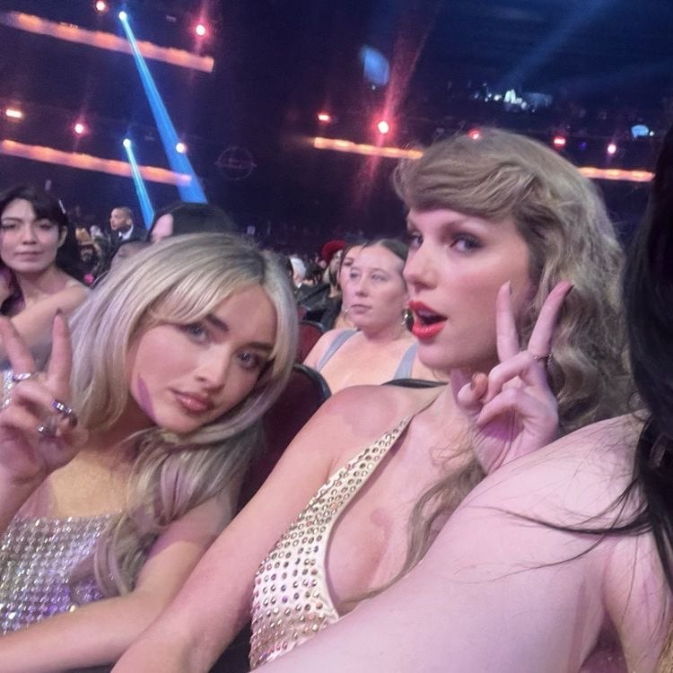 Reprodução/@taylorswift