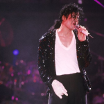 Jaqueta usada por Michael Jackson em “Billie Jean” será leiloada