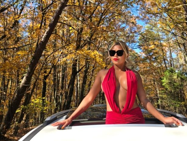 Milionária, filipina viraliza na internet com estilo extravagante e inconfundível