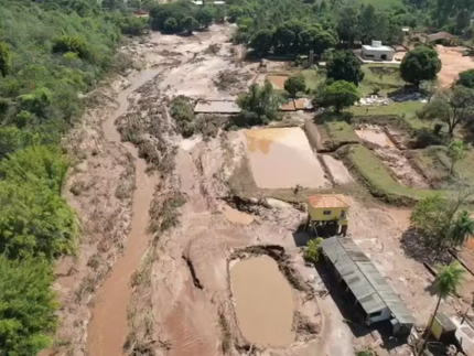 Barragem da represa rompe em condomínio de luxo em Mato Grosso do Sul

Crédito: Reprodução/Internet