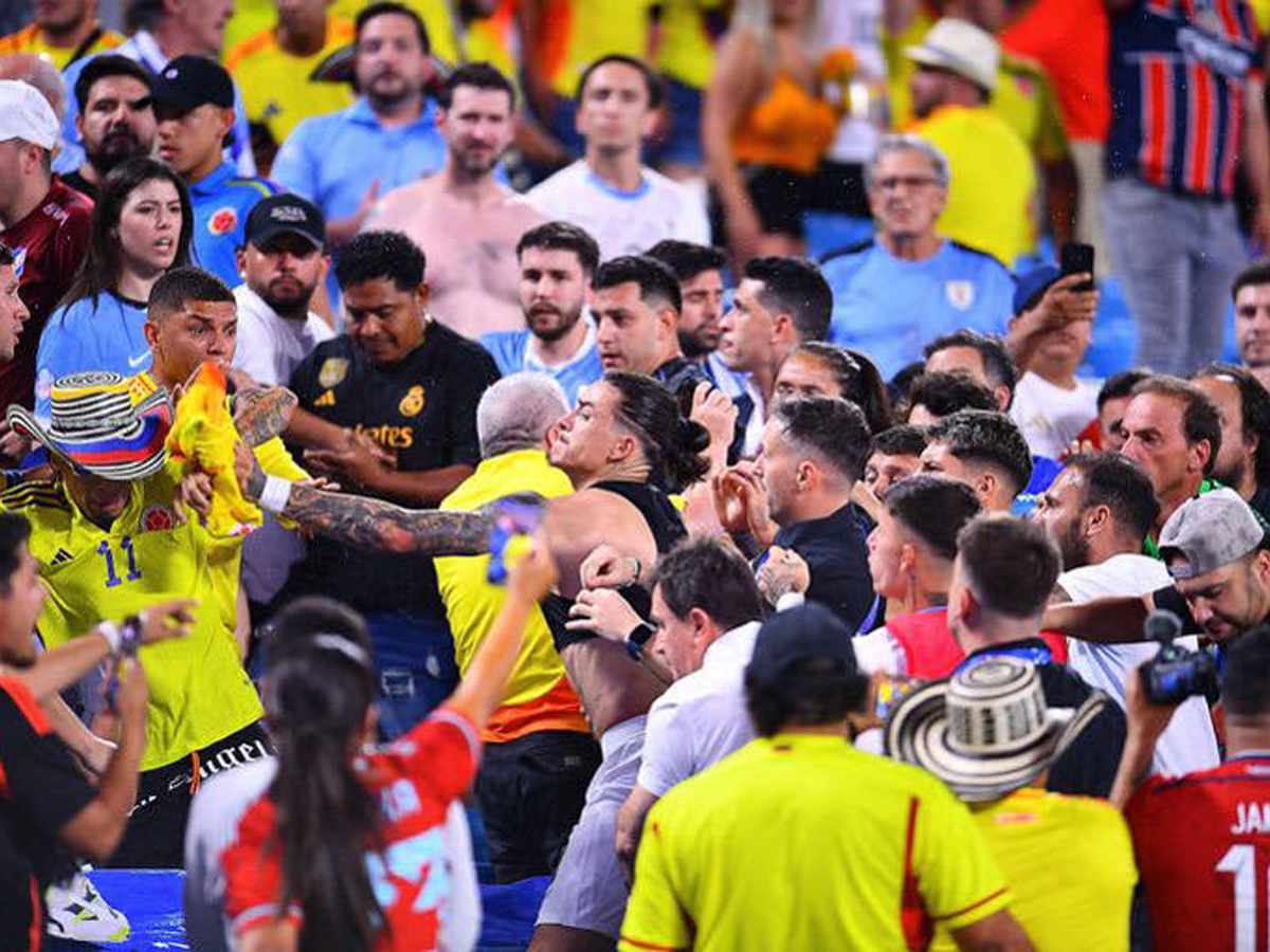 Uruguai e Colômbia, pela semifinal da Copa América, terminou em pancadaria generalizada (Reprodução)