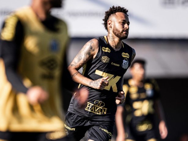Santos chega às últimas três rodadas com 58% de chance de queda no Brasileirão