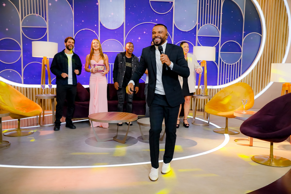 Alexandre Pires grava o 'Sabadou' de Virginia Fonseca / Lourival Ribeiro / SBT 