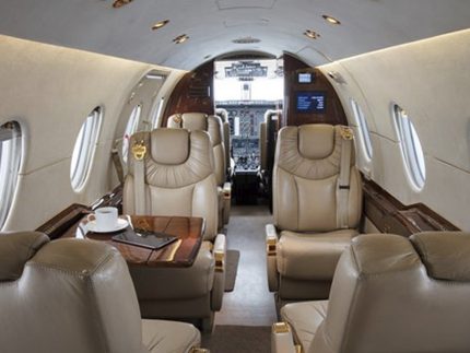 Hawker 400XP (Reprodução)