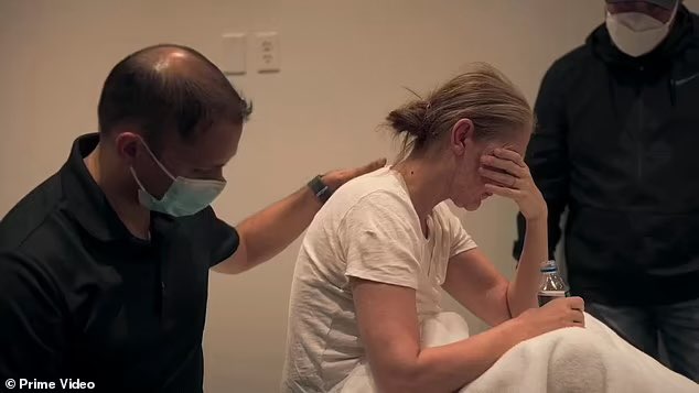 Celine Dion foi diagnosticada com Síndrome da Pessoa Rígida (SPR) (Reprodução/ Prime Video)