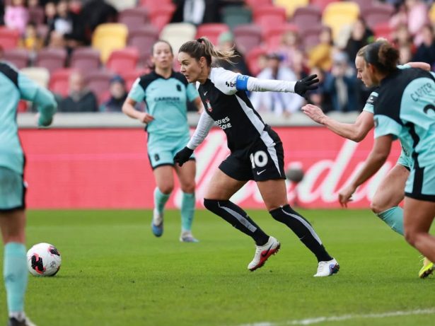 Corinthians vence Gotham e se classifica para final do Mundial de Clubes Feminino