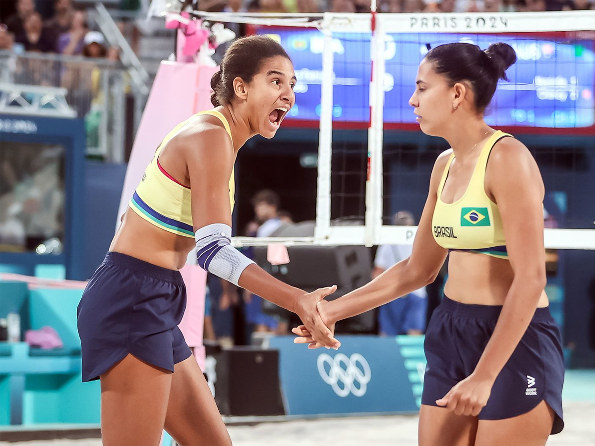 Duda E Ana Patrícia venceram na semifinal e garantiram mais uma medalha para o Brasil nas Olimpíadas de Paris (Gaspar Nobrega/COB)