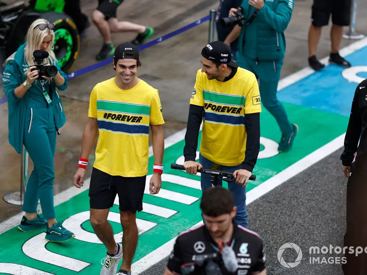 Pilotos juntos em homenagem a Senna. Foto: Reprodução