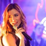 Seis dias após o fim de “Vale Tudo”, Alice Wegmann volta às telas em “Rensga Hits!” Seis dias após o fim de “Vale Tudo”, Alice Wegmann volta às telas em “Rensga Hits!”