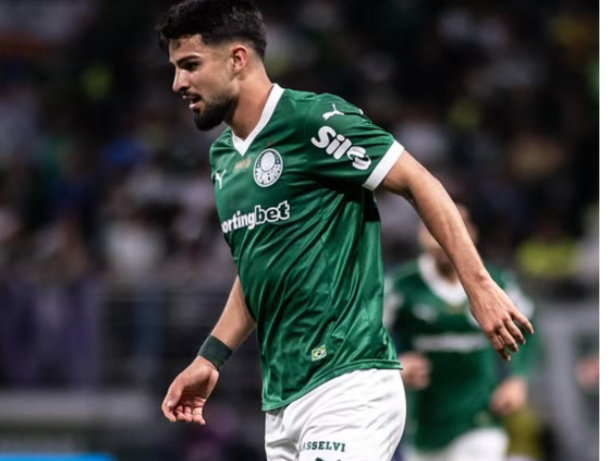 Herói da Libertadores, Flaco López renova contrato com o Palmeiras até 2029