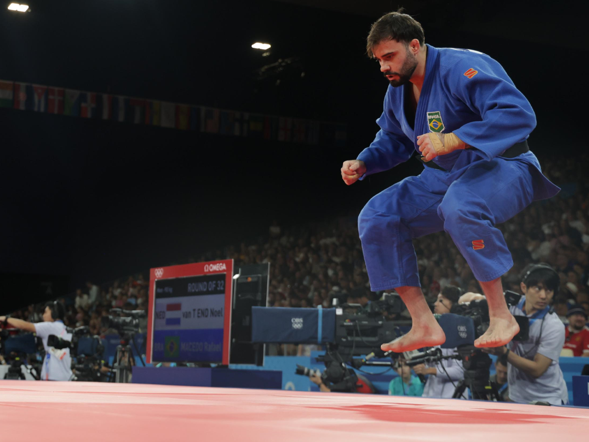 Rafael Macedo venceu na repescagem e se classificou  para disputar o bronze em Paris (Luiza Moraes/COB)