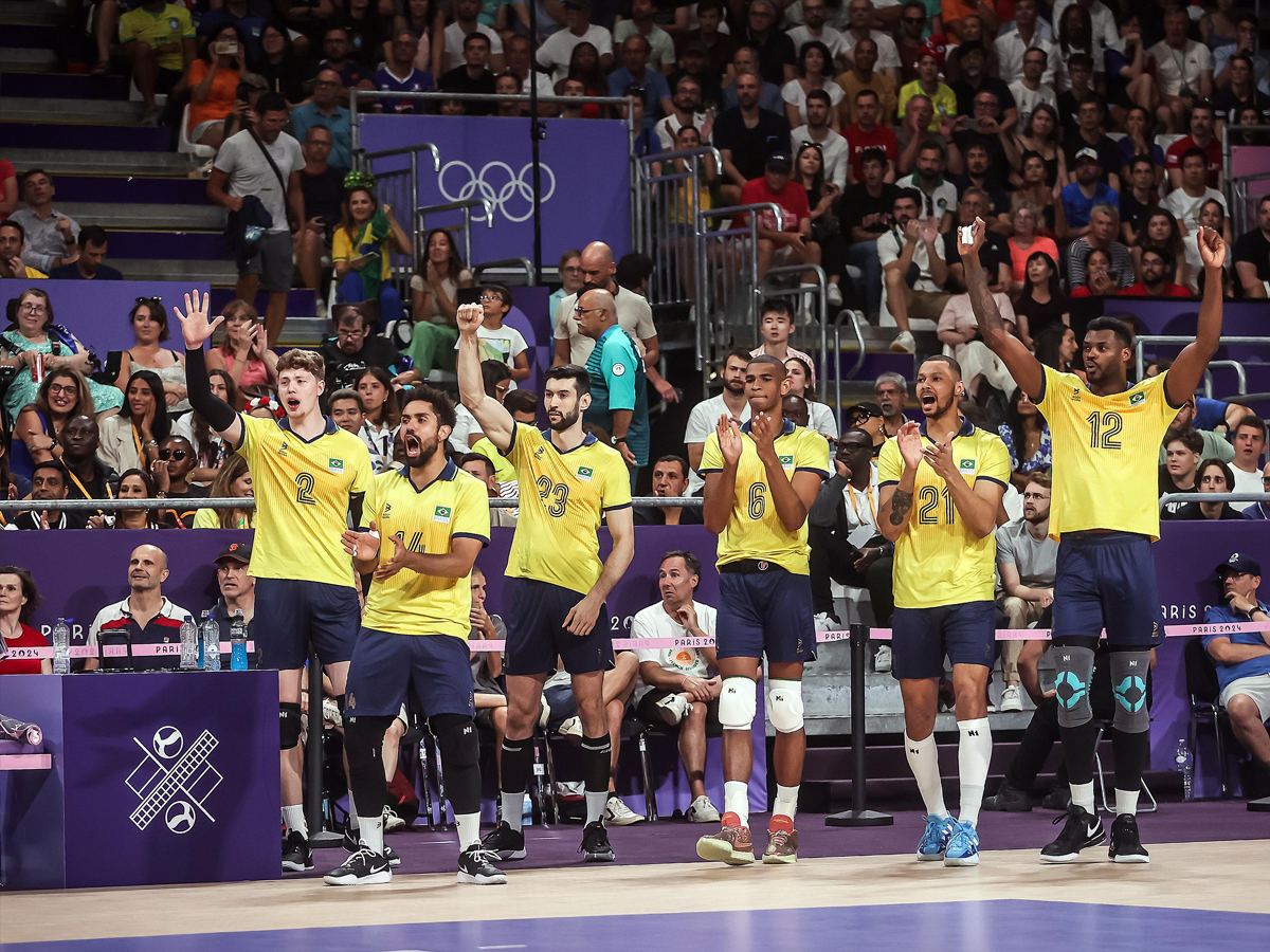 Brasil enfrentou os Estados Unidos pelas quartas de final do torneio masculino de vôlei (Gaspar Nóbrega/COB)