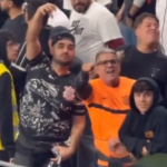 Torcedores do Corinthians usam tragédia no RS para provocar gremistas