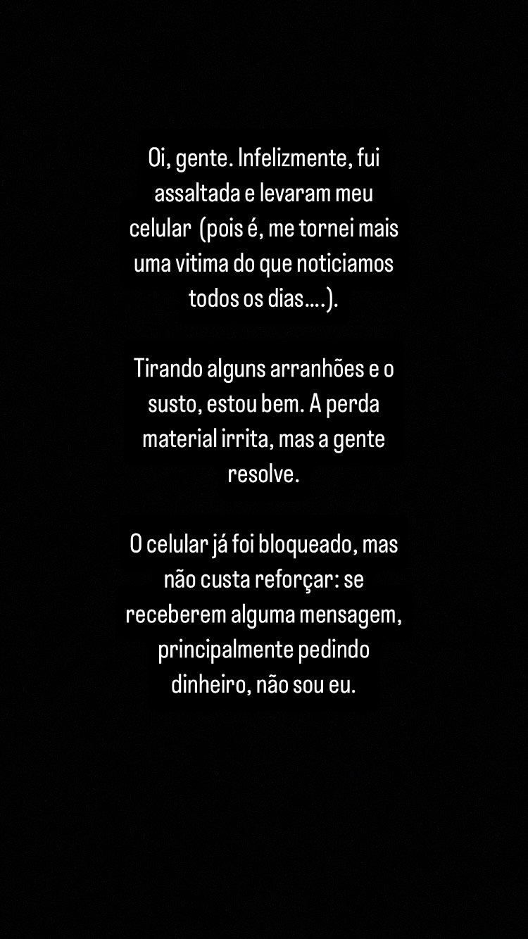 Reprodução: Instagram@palomapoeta