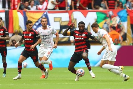 Flamengo luta, mas é superado pelo Bayern de Munique e é eliminado do Mundial