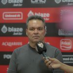 Presidente do Atlético-GO detona jogadores da base: “Têm que mudar de profissão”