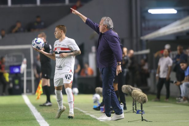 Internacional é atropelado pelo São Paulo e se afunda na zona do rebaixamento