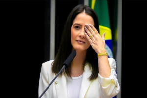 Morre a deputada federal Amália Barros aos 39 anos em São Paulo