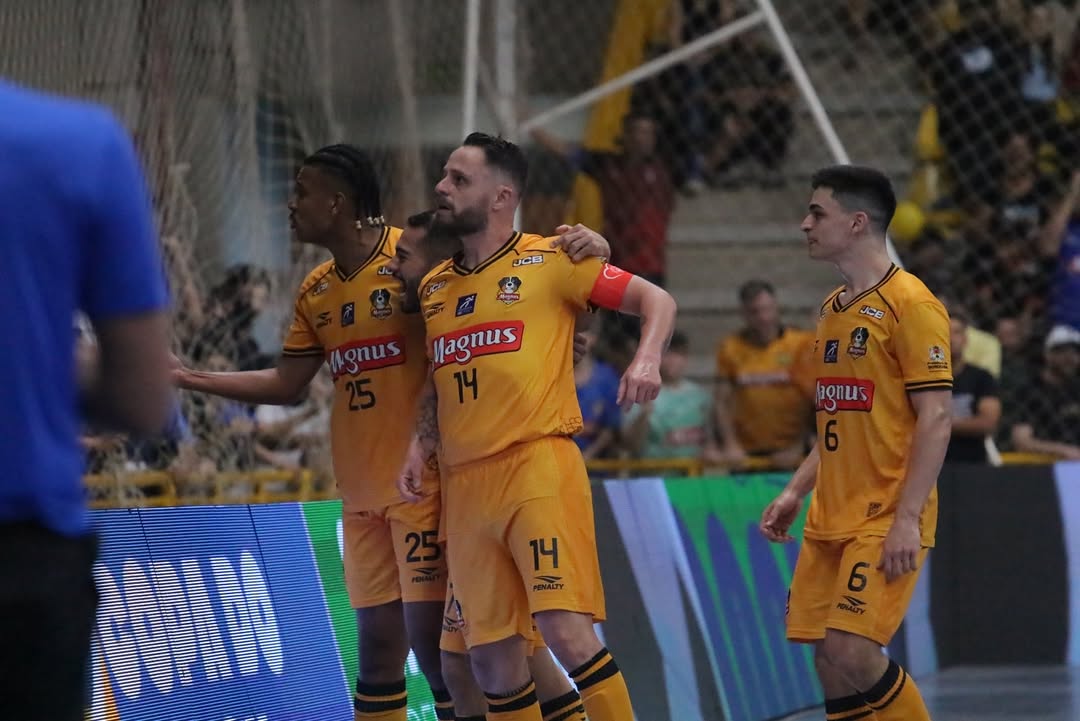 Reprodução/Instagram: @magnusfutsal Reprodução/Instagram: @magnusfutsal