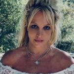 Britney Spears está instável mentalmente e pode falir, afirma site