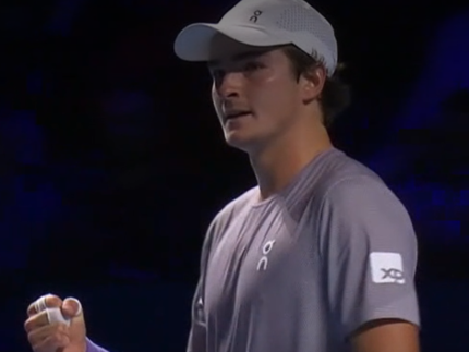 Histórico! João Fonseca vence final na Suíça e é o 1º brasileiro a ganhar um ATP 500