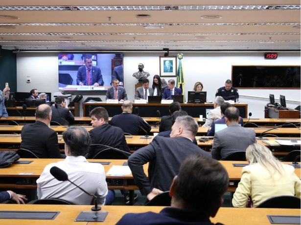 Entenda a PEC da Segurança: o que muda e a que pé está no Congresso