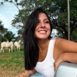 Bota, fivela e chapéu karandá: Ana Castela compartilha cliques de viagem a MS