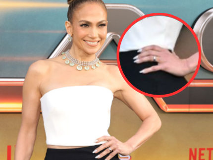 Jennifer Lopez aparece em lançamento de filme usando aliança, mas sem Ben Affleck