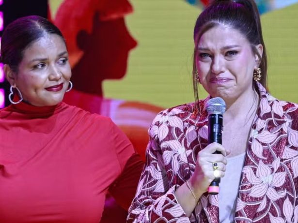 Amiga de Preta Gil se emociona em noite de homenagem à cantora: “Não tem sido fácil”