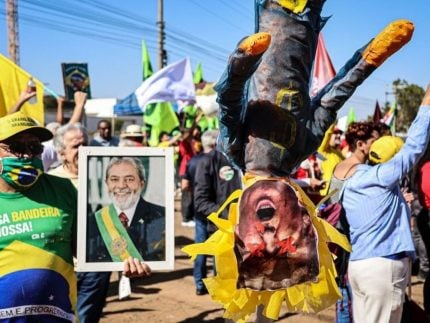 Protestos estudantis contra tarifaço terminam com baixo fluxo de manifestantes
