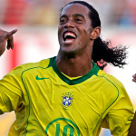 Ronaldinho Gaúcho celebra 45 anos nesta sexta-feira (21/3); relembre trajetória e títulos do bruxo