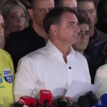 Flávio Bolsonaro discursa após resultado do 2º turno: “Vou pedir anulação”